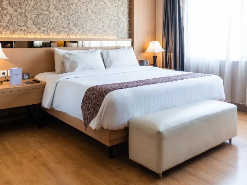 Hotel-Room-Image-4